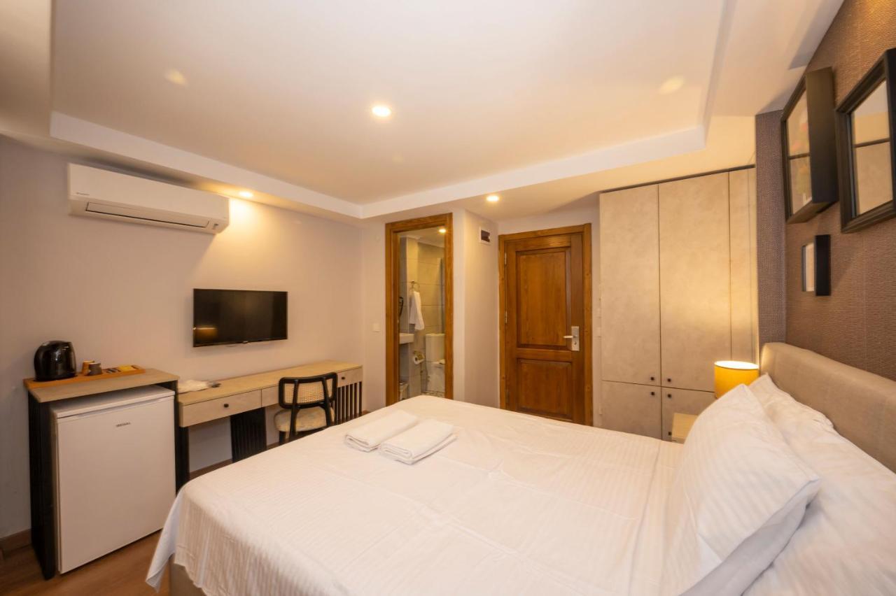 Taksim Hotel *